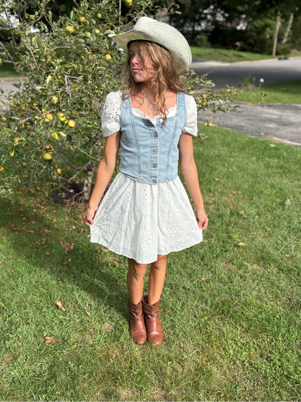 ✨new✨ Andre by unit White Eyelet Puff Sleeve  Dress -small